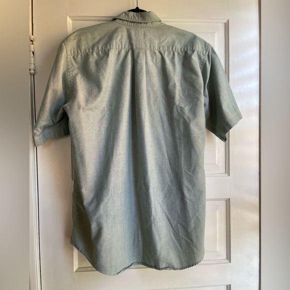 LL Bean Men's Button Down Shirt Green Wrinkle Resistant Short Sleeve 16 Reg - Picture 5 of 5
